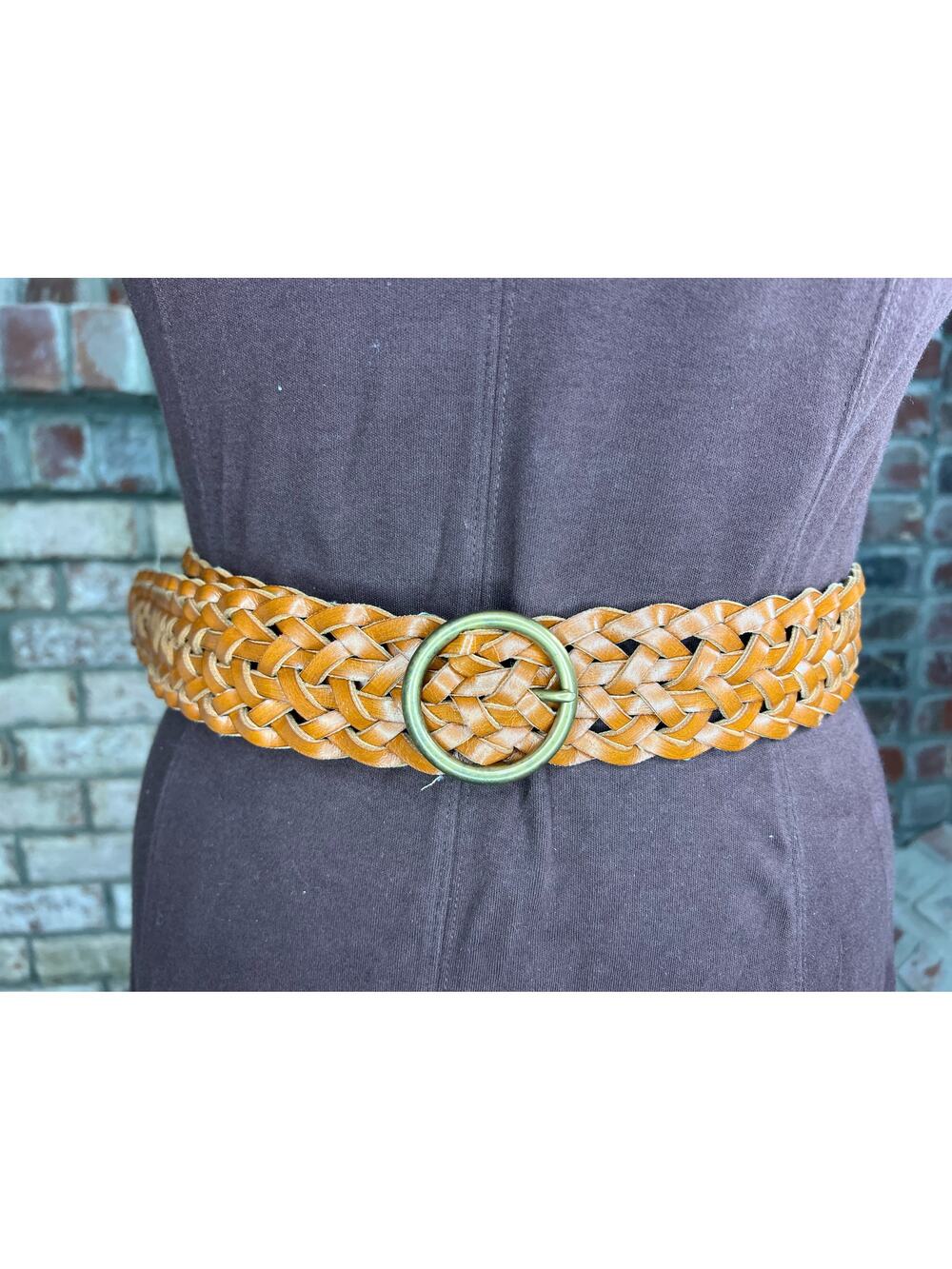 Split leather belt brown boho round buckle